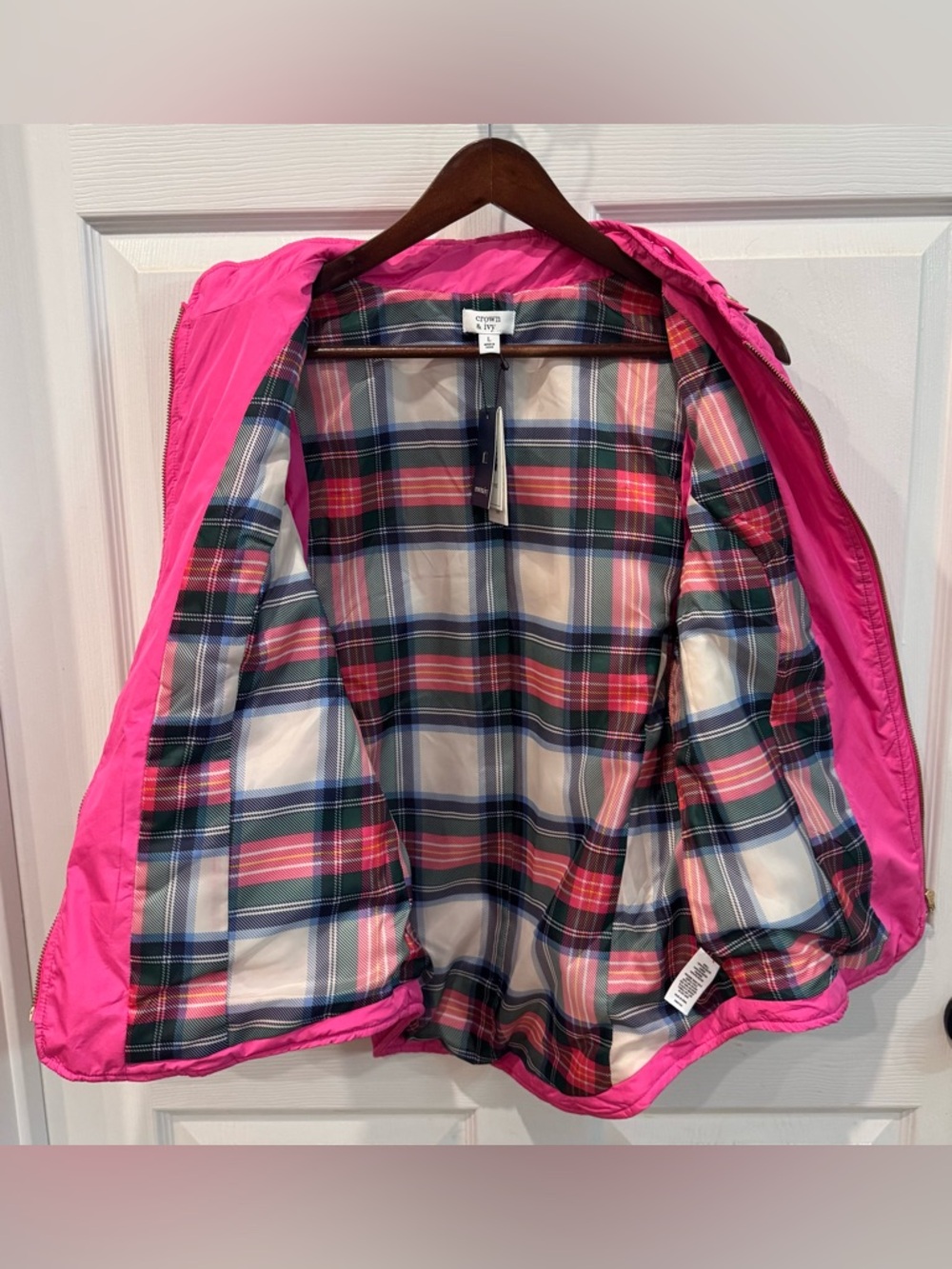 Crown and Ivy Icon Barn Chore Vest Women’s Size Large Puffer Pink Quilted - Picture 3 of 9